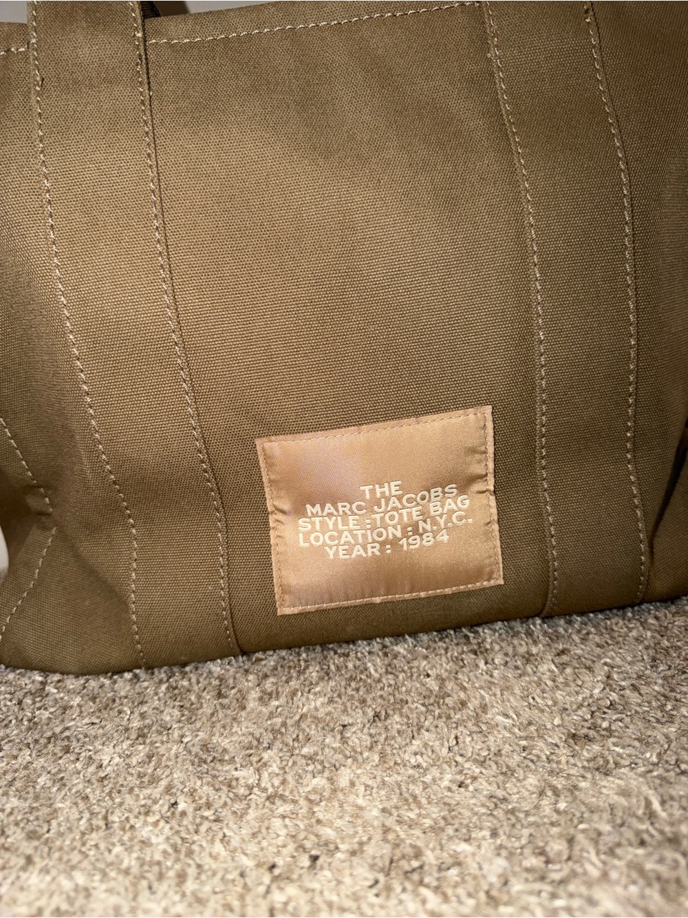 Marc Jacobs Olive Canvas Tote with White Logo - Picture 3 of 5